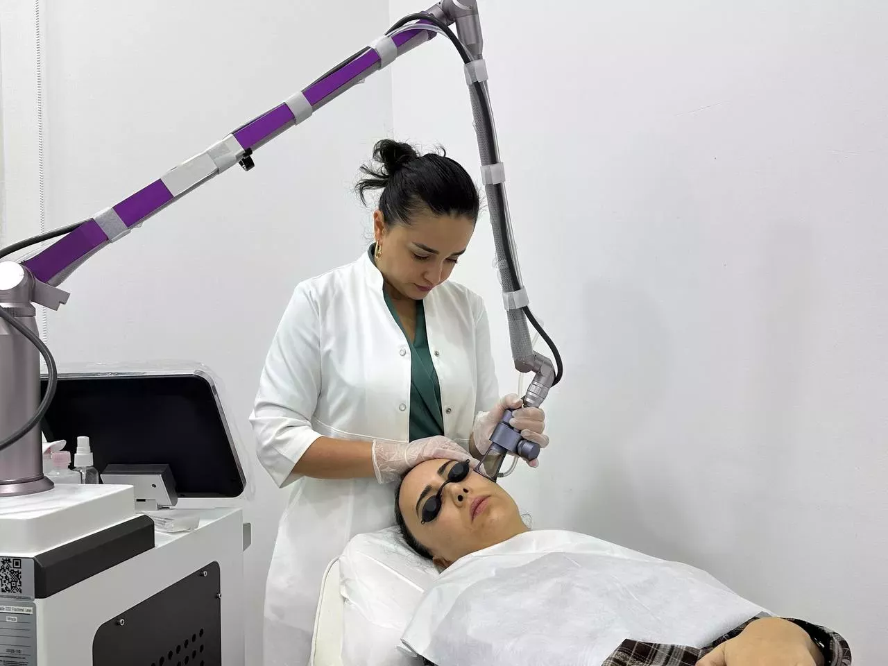 Gözətrafı Qırışların Qarşısı Alınması