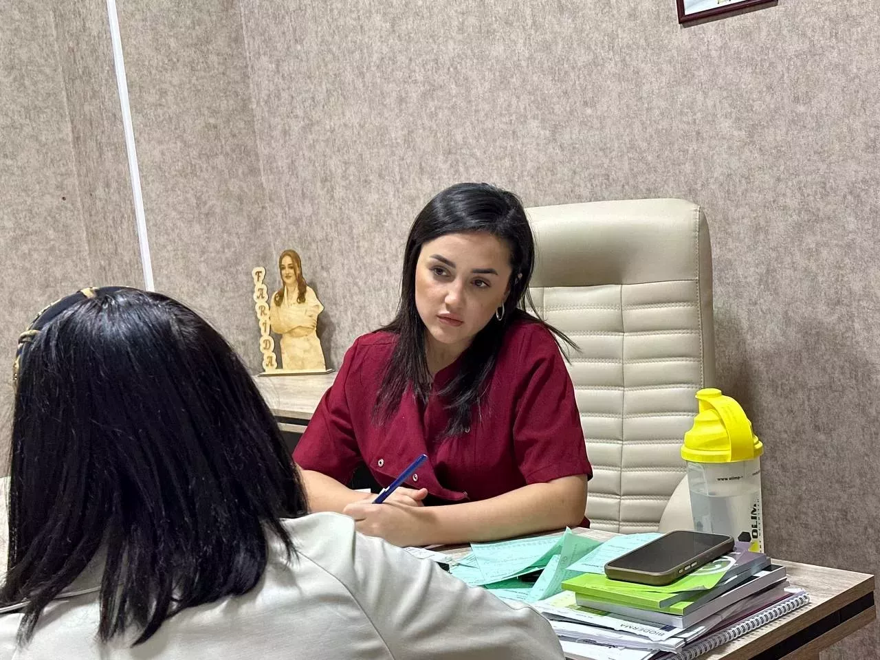 Qadınlarda Hormonal Balans və Dəri Sağlamlığı